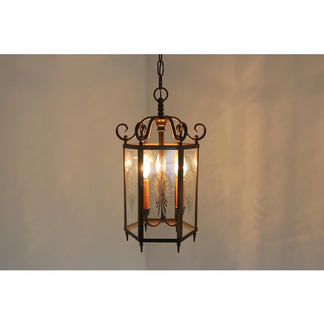 French Neoclassical Brass and Star Etched Glass Hanging Lantern, 1950s For Sale - Image 4 of 13