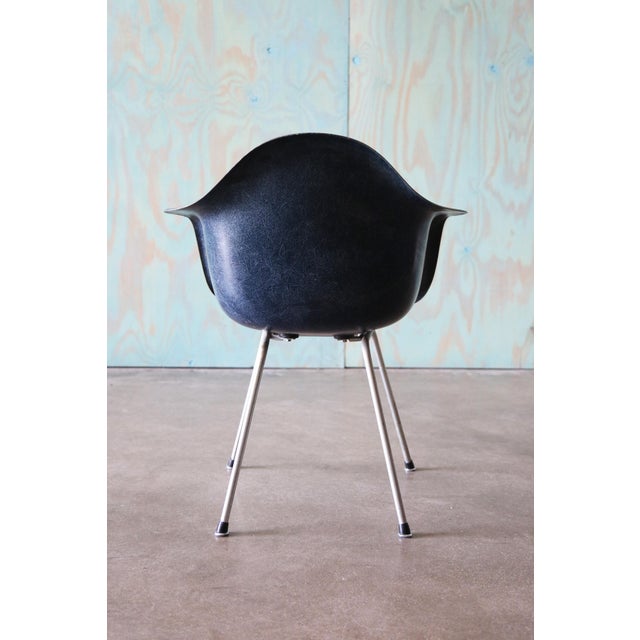 Set of 4 Navy Blue Fiberglass Eames Shell Armchairs for Herman MIller C. 1960s For Sale - Image 9 of 16