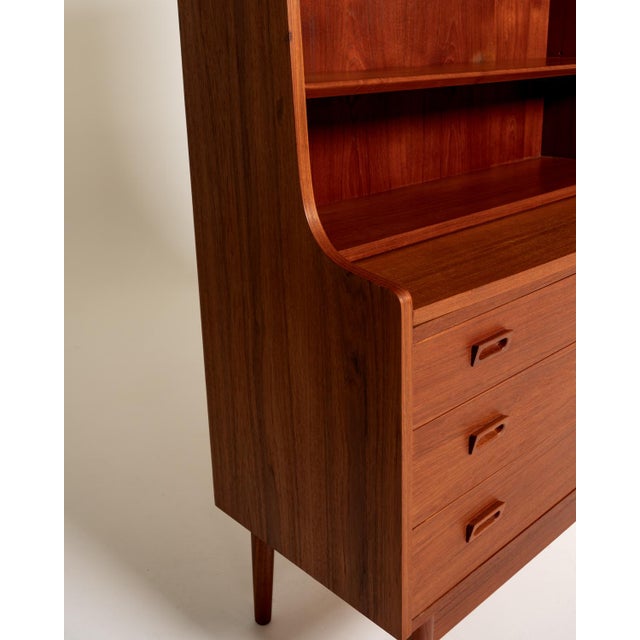 Bornholmereolen Bookcase by Johannes Sorth for Bornholms Møbelfabrik, 1950s For Sale - Image 10 of 13
