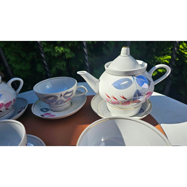 Vintage Porcelain Coffee Set from Riga Porcelain Factory, 1960s, Set of 10 For Sale - Image 4 of 9