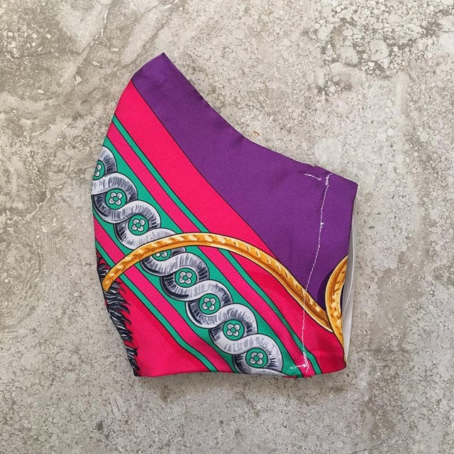 Hermes Vintage Handmade Bride de Cour Silk Scarf Face Mask For Sale In Philadelphia - Image 6 of 7