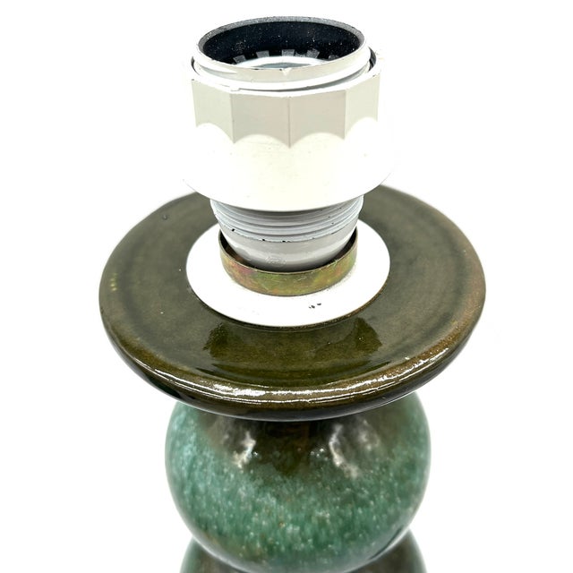 Space Age Table Lamp with Large 3-tier Ceramic Lamp Base in Emerald Green from Kaiser Leuchten For Sale - Image 11 of 13