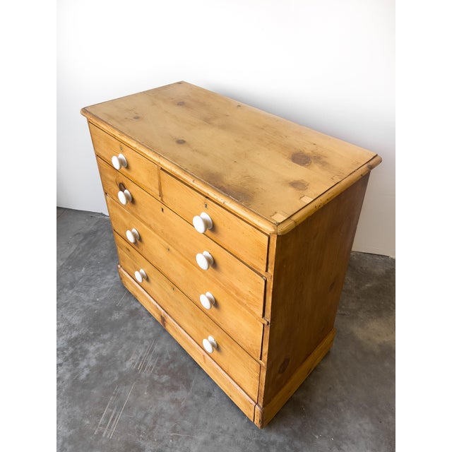 19th Century English Pine Chest of Drawers For Sale - Image 4 of 6