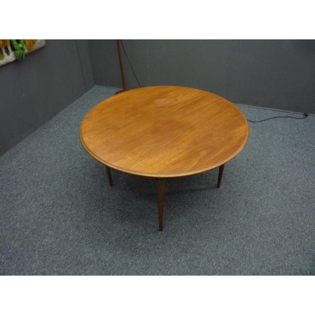 1960s Danish Teak Coffee Table in the style of Peter Hvidt, 1960s For Sale - Image 5 of 9