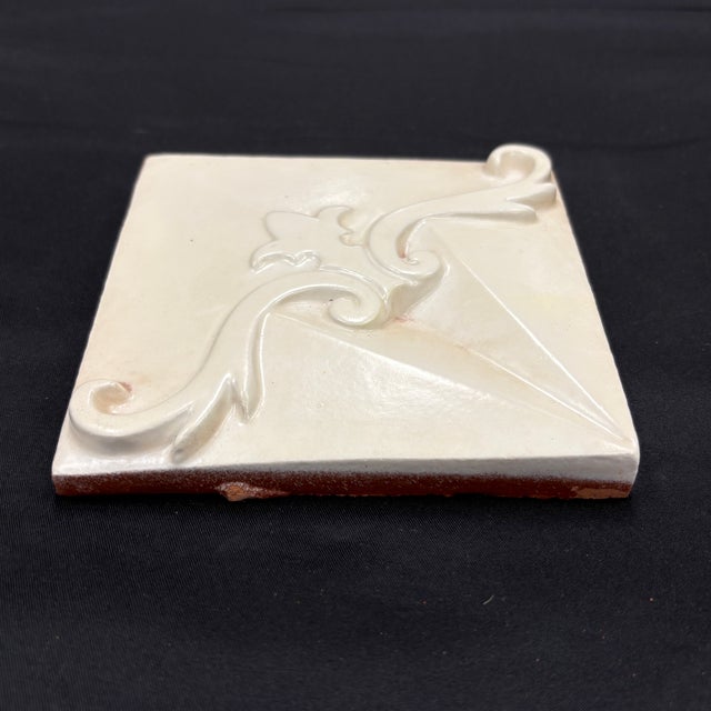 French Provincial Nobelesse Off White Matte Decorative Ceramic Tile For Sale - Image 3 of 3