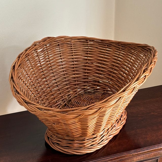 Mid-20th Century French-Style Footed Storage Basket For Sale - Image 4 of 12