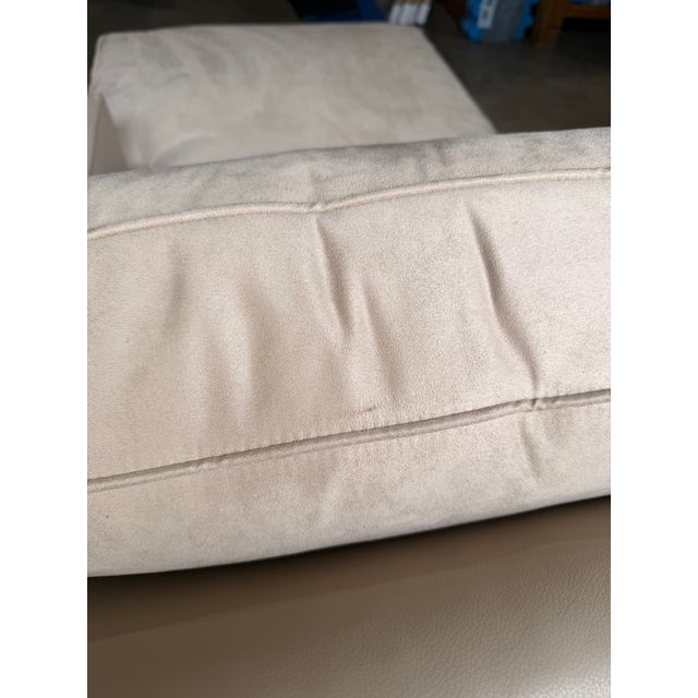 Kravet Jazz Taupe Leather & Suede Chaise For Sale - Image 10 of 12