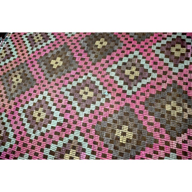 1960s Turkish Handwoven Kilim Rug For Sale In Phoenix - Image 6 of 10