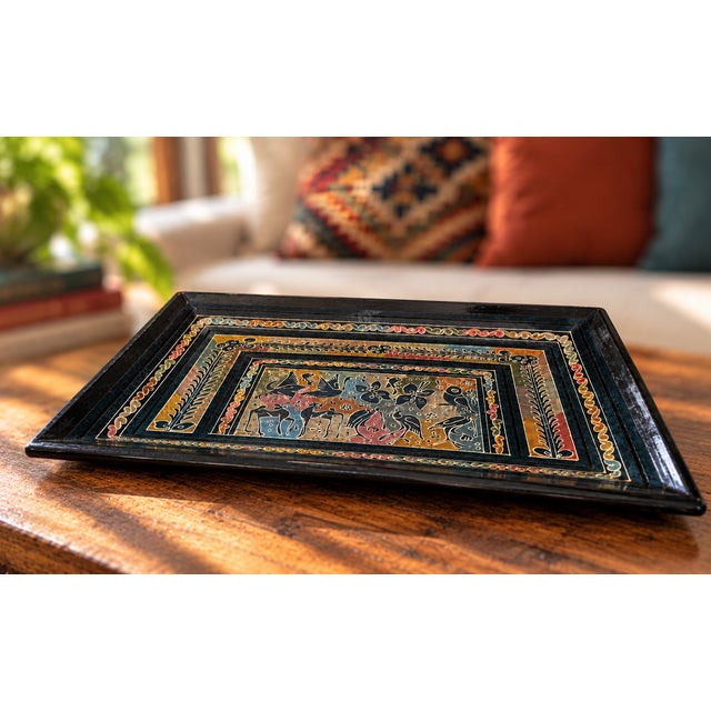 Folk Art Vintage Mexican Olinalá-Style Black Lacquered Wood Folk Art Tray For Sale - Image 3 of 6