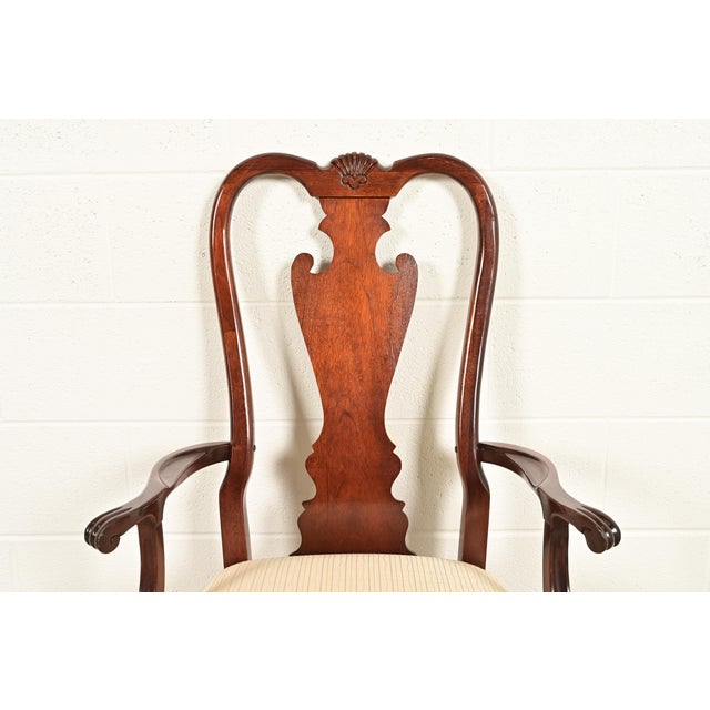Thomasville Queen Anne Carved Solid Mahogany Armchairs, Pair For Sale In South Bend - Image 6 of 16