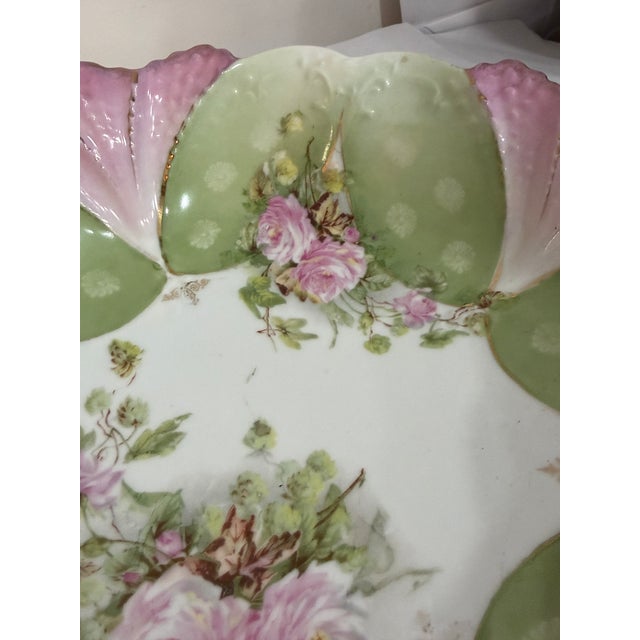Floral Porcelain Scalloped Bowl With Pink & Green Petal Design and Gold Gilt Trim For Sale In Miami - Image 6 of 7