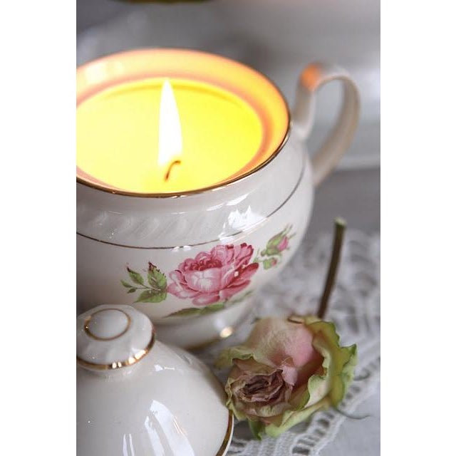 Elevate your space with this beautifully curated Deluxe Tea Candle Set, a romantic and timeless piece designed to function...