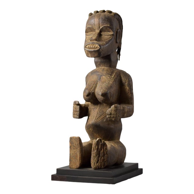Early 20th Century Bassa Seated Female Figure on Custom Base For Sale