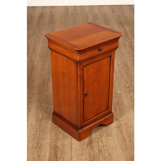 French French Louis Philippe Style Pair Of Cherry Nightstands For Sale - Image 3 of 18