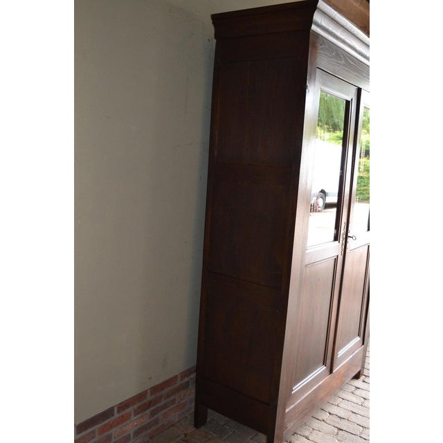 Display Cabinet in Oak For Sale - Image 6 of 9