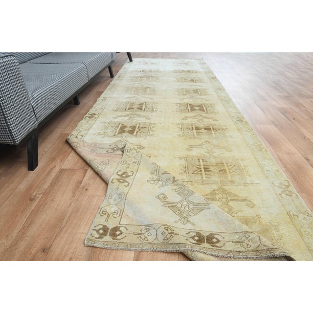 1970s 1970s Vintage Turkish Handmade Wool Cotton Beige Runner Rug For Sale - Image 5 of 11