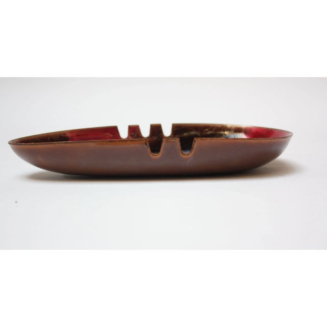 Mid-Century Modern Vintage Black and Red Enamel on Copper Triangular Ashtray For Sale - Image 3 of 13