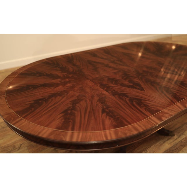 Brown 54" Round to 90" Oval Flame Mahogany Dining Table With Two Leaves, Seats 4 to 8 People, an Ap Exclusive by AntiquePurveyor For Sale - Image 8 of 17