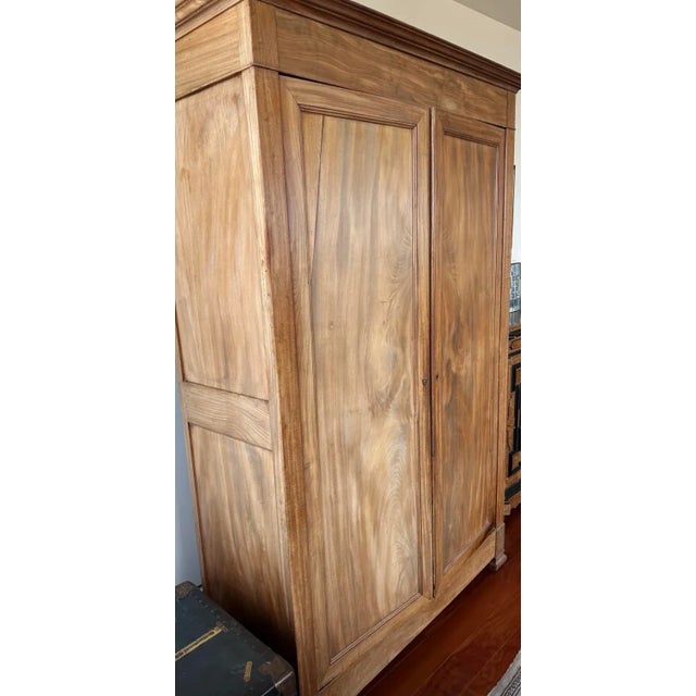 French 1850s Louis Philippe Armoire For Sale - Image 4 of 12