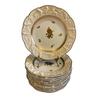 Late 1800's Ernst Bohne Söhne Embossed Cherub Plates With Gold Gilding, Set of 10 For Sale
