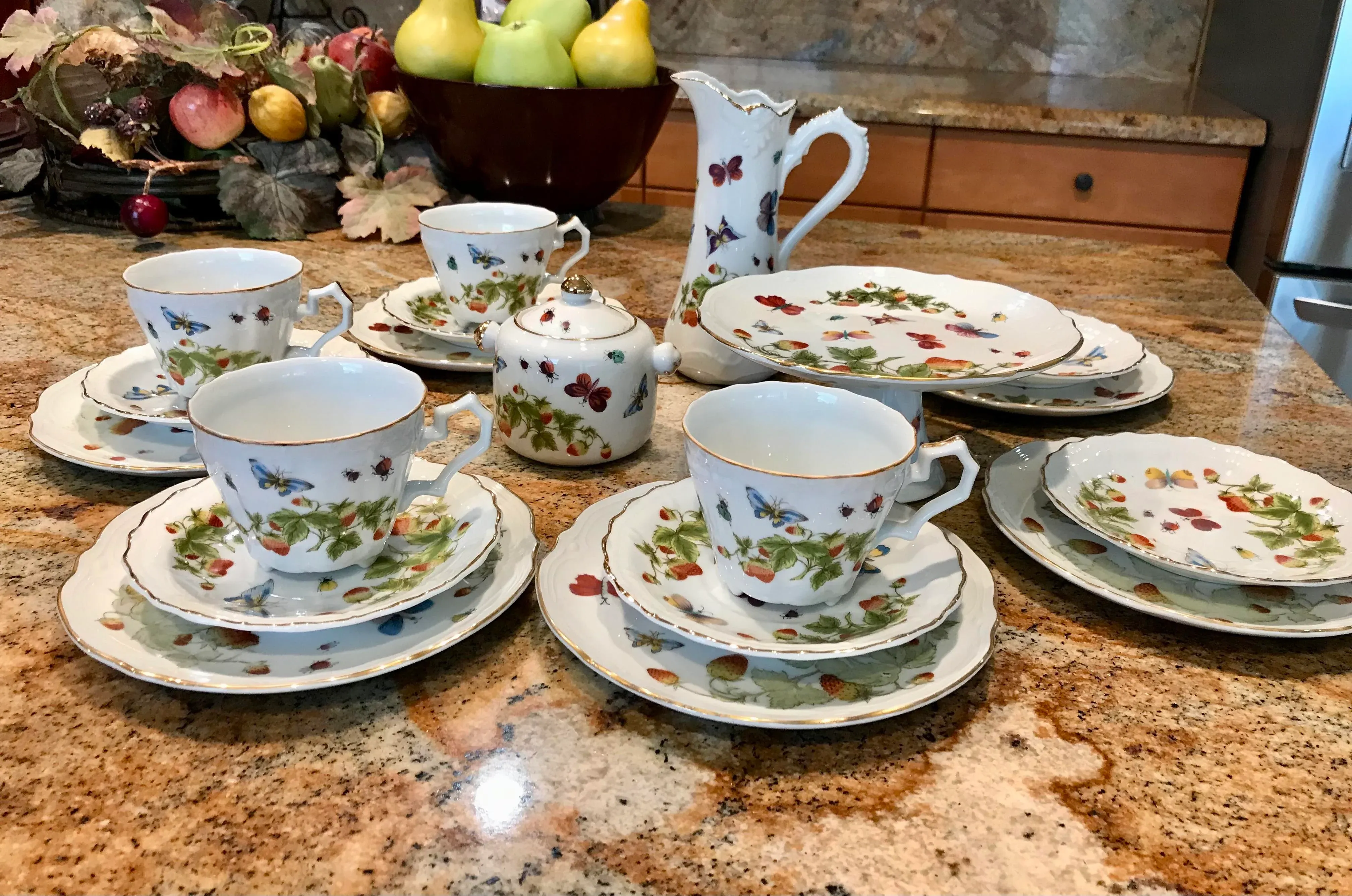 1960年代 limited   <tea time> 1960s Royal Crown Spring Time Tea Set for Six Hand Painted