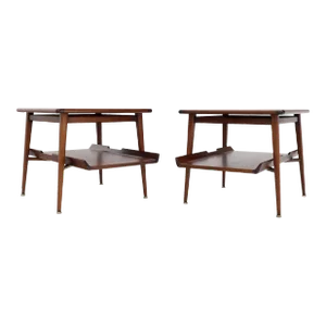 Mid 20th Century Pair of Mid-Century Modern Oiled Walnut End Side Tables