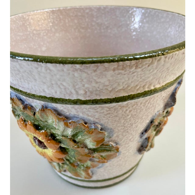 1970s Large Italian Palm Beach Style Majolica Planter Cachepot For Sale - Image 5 of 7