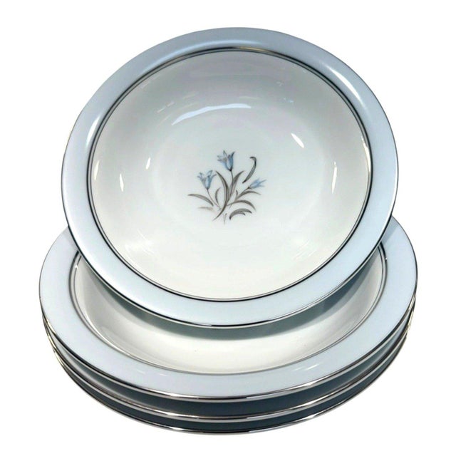 Beautiful vintage Noritake Bluebell #5558 rim soup bowls, offered as a matching set of four. Made in Japan, this elegant...