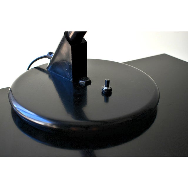 Vintage Postmodern Art Specialty Co. Oversized Black Cantilever Saucer Desk Lamp For Sale In Sacramento - Image 6 of 13