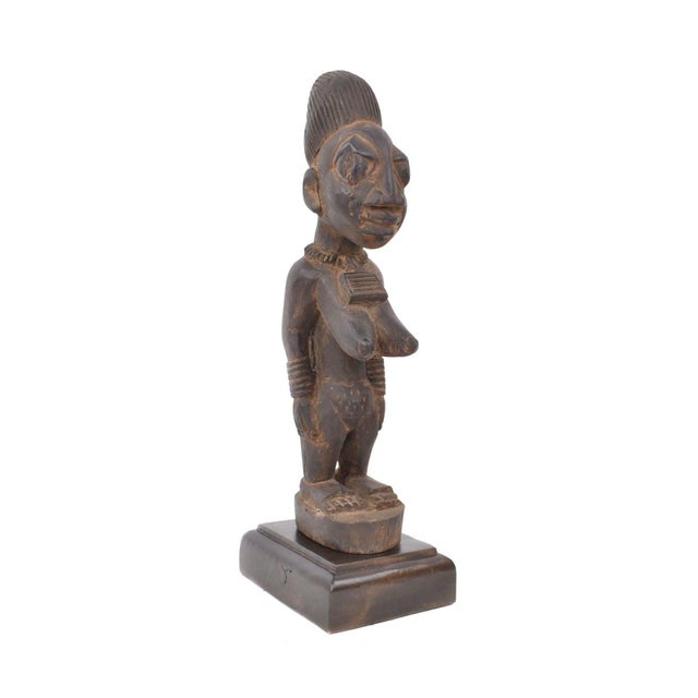 Early 20th Century Early 20th Century Yoruba Ibeji Female Miniature Figure 14 Inch Nigeria For Sale - Image 5 of 5