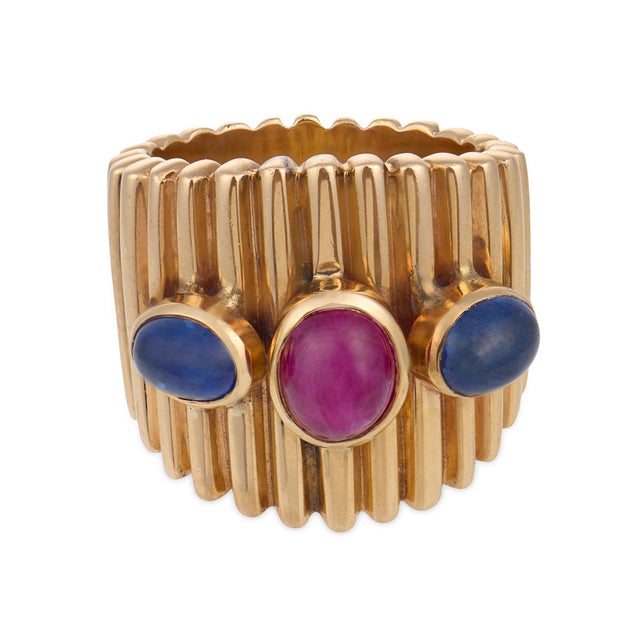 Contemporary Vintage 2.70 Carat Ruby Sapphire 14k Yellow Gold Ring, Size 6 For Sale - Image 3 of 6