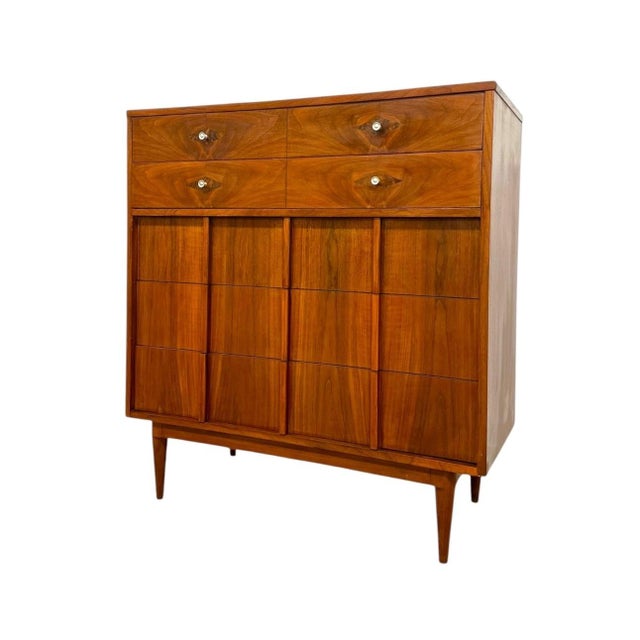 Vintage Mid-Century Modern Walnut 4-Piece Bedroom Set With Diamond Parquet Accent Inlay– Highboy, Long Dresser, & End Table Set For Sale In Seattle - Image 6 of 16