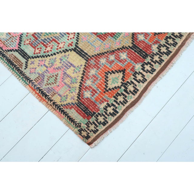Mid 20th Century Vintage Oriental Ghordes Kilim Flat Weave Rug For Sale - Image 5 of 13