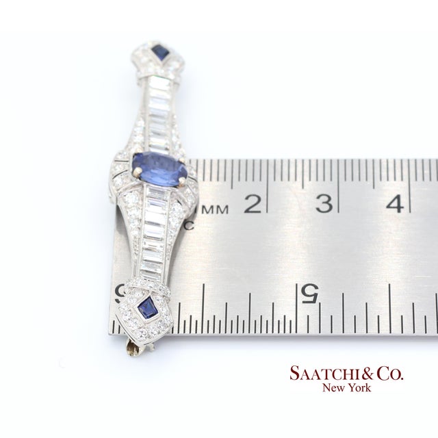 Blue Mid 20th Century Platinum 950 Natural Sapphire and Diamond Brooch For Sale - Image 8 of 9