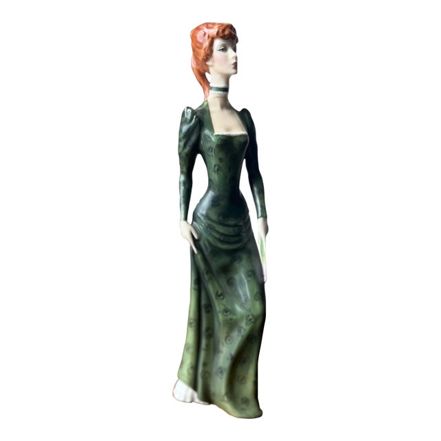 1970s Royal Doulton Lady Figurine a La Mode Hn 2544 For Sale