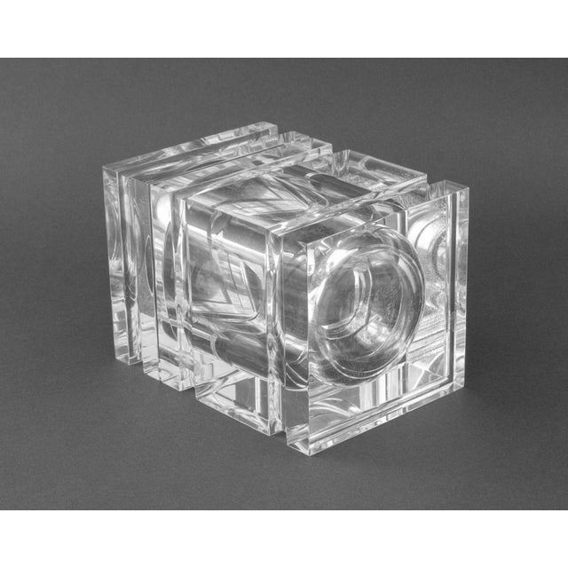 Transparent 1960s Italian Lucite Alessandro Albrizzi Lucite Ice Bucket For Sale - Image 8 of 8