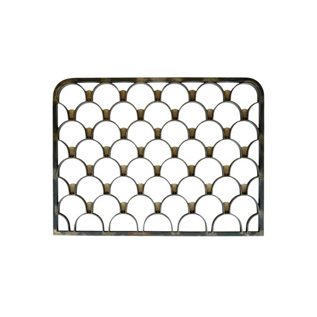 Art Deco Pair of Art-Deco Architectural Grates in Brass and Steel For Sale - Image 3 of 11