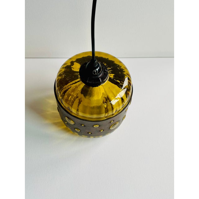 Mid-Century Brutalist Boho Style Ceiling Lamp in Green Colored Glass and Copper. Design by Nanny Still for Raak Holland, 1960s For Sale - Image 6 of 8