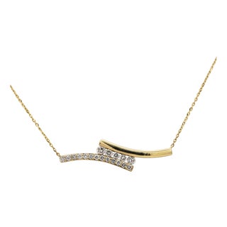 Curved Double Bar 14k Gold Station Necklace 0.25 CTW Round Diamond For Sale