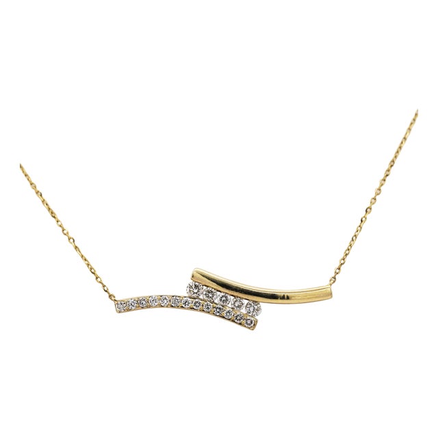 Curved Double Bar 14k Gold Station Necklace 0.25 CTW Round Diamond For Sale