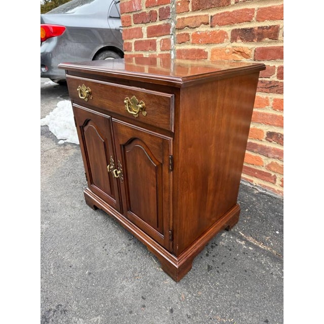 Henkel Harris Late 20th Century Henkel Harris Cherry Single Drawer Side Cabinet/ Nightstand. For Sale - Image 4 of 17
