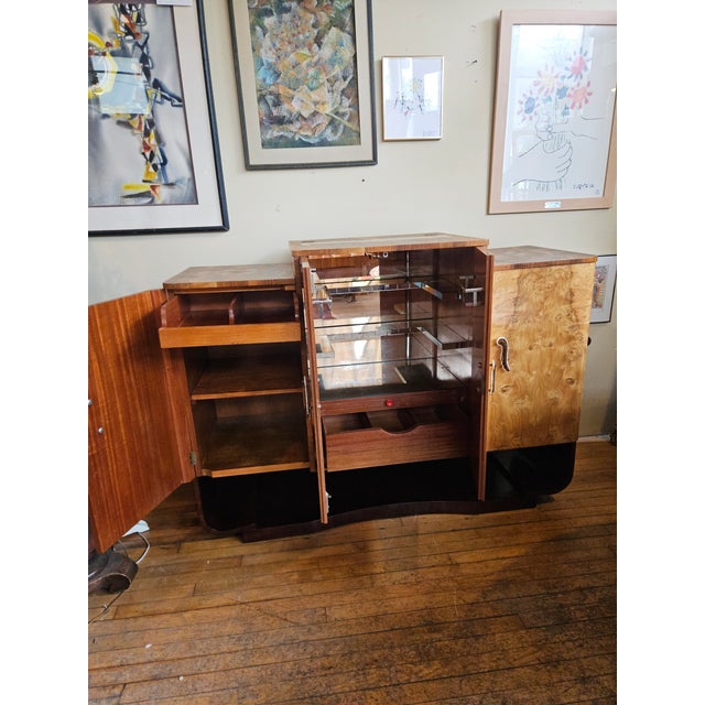 1930s 1930s English Art Deco Bar Cocktail Cabinet Attributed to Harry & Lou Epstein For Sale - Image 5 of 11
