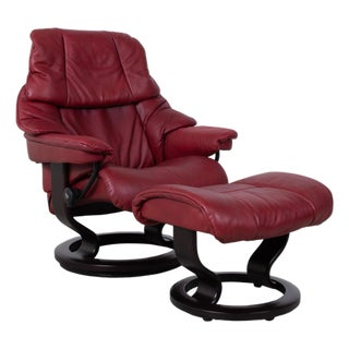Reno Leather Recliner in Red with Footstool and Manual Function by Stressless, Set of 2 For Sale