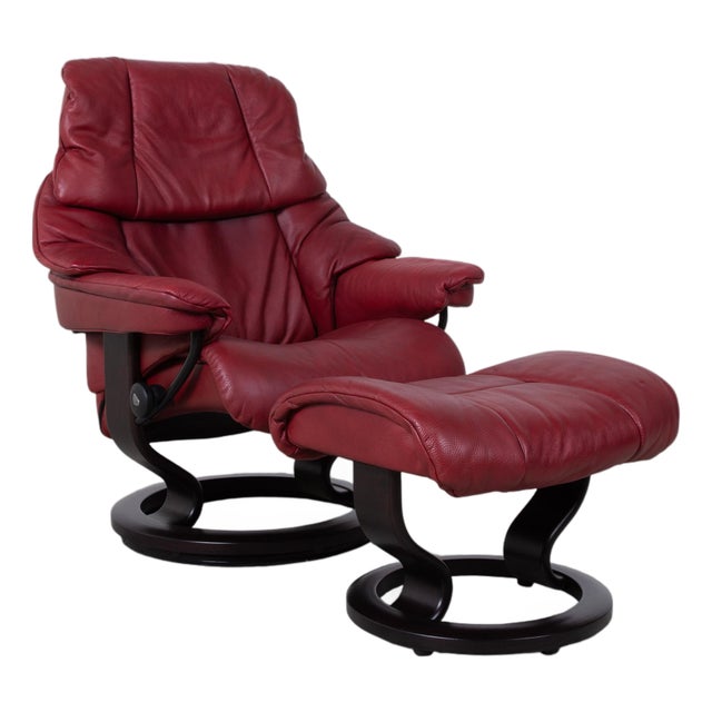 Reno Leather Recliner in Red with Footstool and Manual Function by Stressless, Set of 2 For Sale