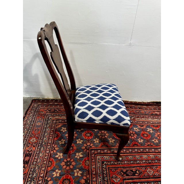 Brown 1960s Queen Anne Style Dining Chairs Styled After Baker- Set of 6 For Sale - Image 8 of 9