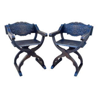 Pair of Spanish Renaissance Revival Carved Savonarola Chairs, Early 20th Century For Sale