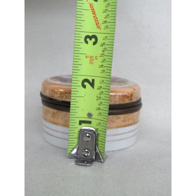 Peach Porcelain Hand Painted Neoclassical Cameo Trinket Jewelry Box For Sale - Image 8 of 12