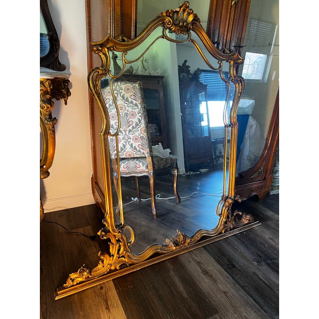 French Antique Louis XV Giltwood Mantle Mirror For Sale In Orlando - Image 6 of 12