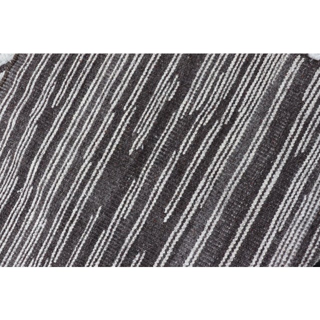 Modern Runner With Abstract Linear Design in Charcoal and Light Grey 2'5 X 11'8 For Sale - Image 11 of 11
