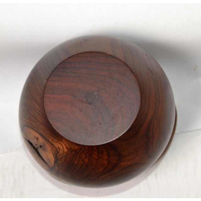 1960s Vintage Handcrafted Cockhill Crafts Style Sculptural Turned Yew Wood Vase For Sale - Image 10 of 12